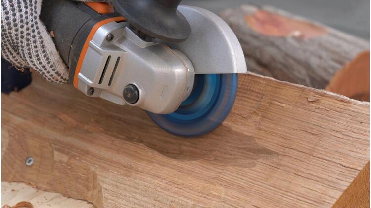 „Super-Carver V9“ – aukščiausios kokybės medžio drožimo diskas (paprasta pakuotė) 9