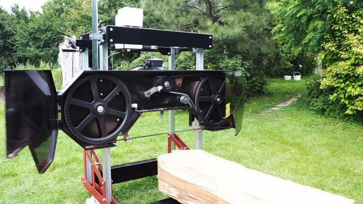 Juostinės pjovimo staklės mod. OPTIMAT Timberland TMC 790 Automatic su elektriniu valdymu (aukštyn/žemyn, pirmyn/atgal) 2