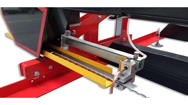 Juostinės pjovimo staklės mod. OPTIMAT Timberland TMC 790 Automatic su elektriniu valdymu (aukštyn/žemyn, pirmyn/atgal) 4