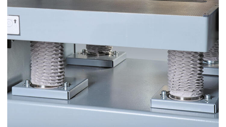 ROJEK reismusavimo staklės mod. RFT 630 (su spiraliniu velenu) 5