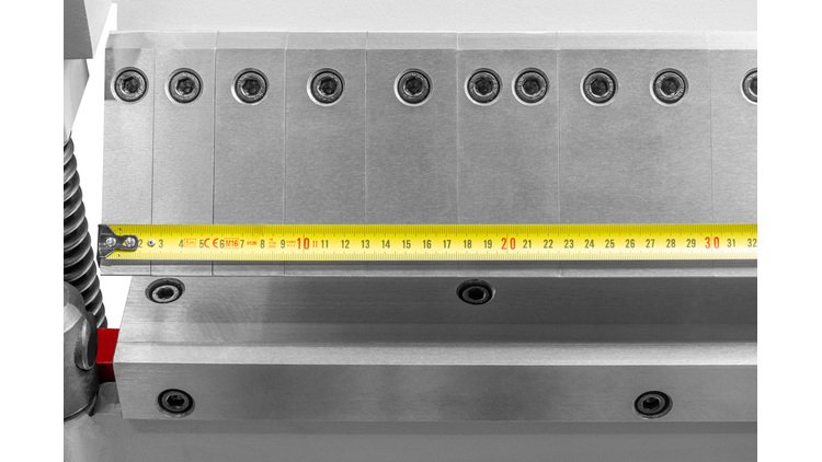 Magnetinio lenkimo staklės mod. AKM 2020 4
