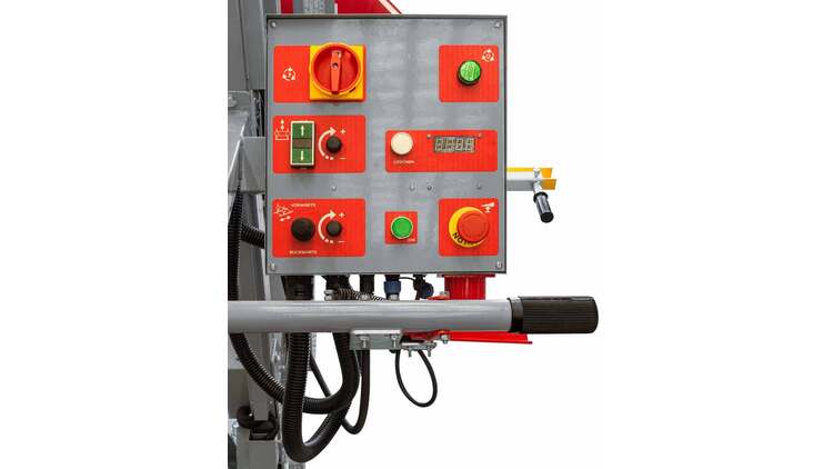 Juostinės pjovimo staklės mod.BBS 920PRO_400V 8