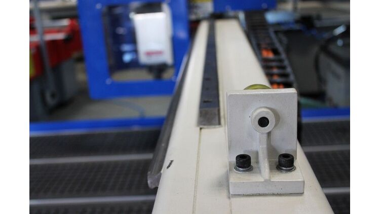 CNC frezavimo staklės mod. GRAND CENTRAL 1525